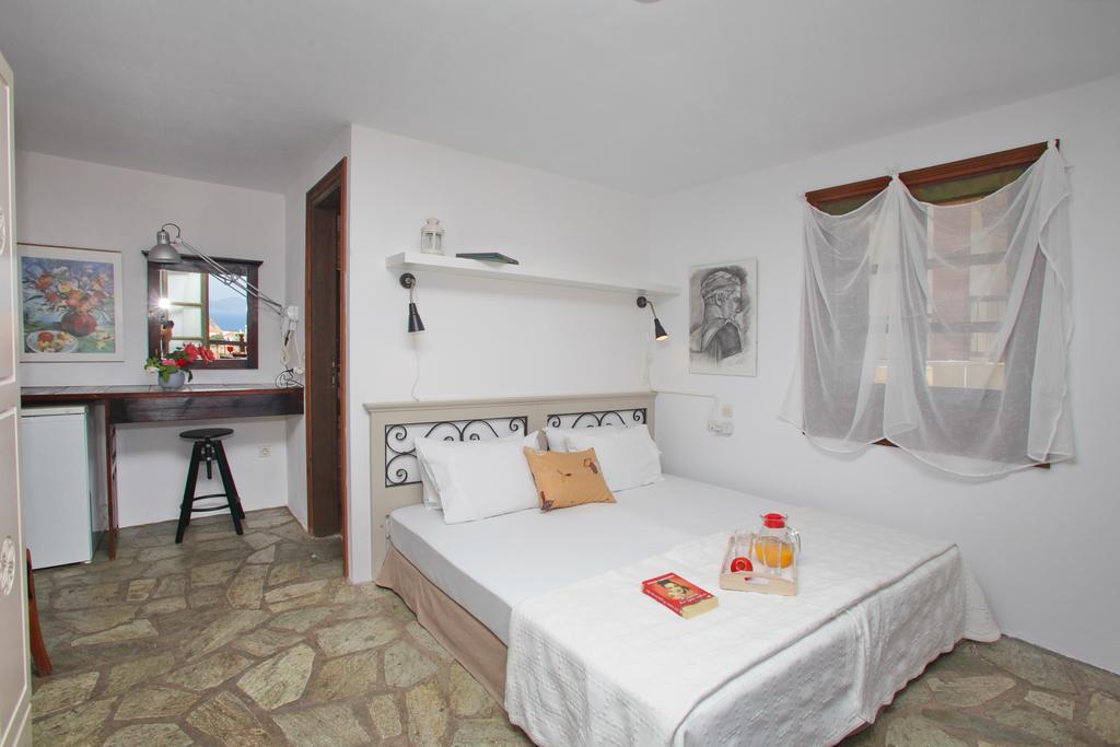 Hotel Aperanto Galazio à Skopelos Extérieur photo